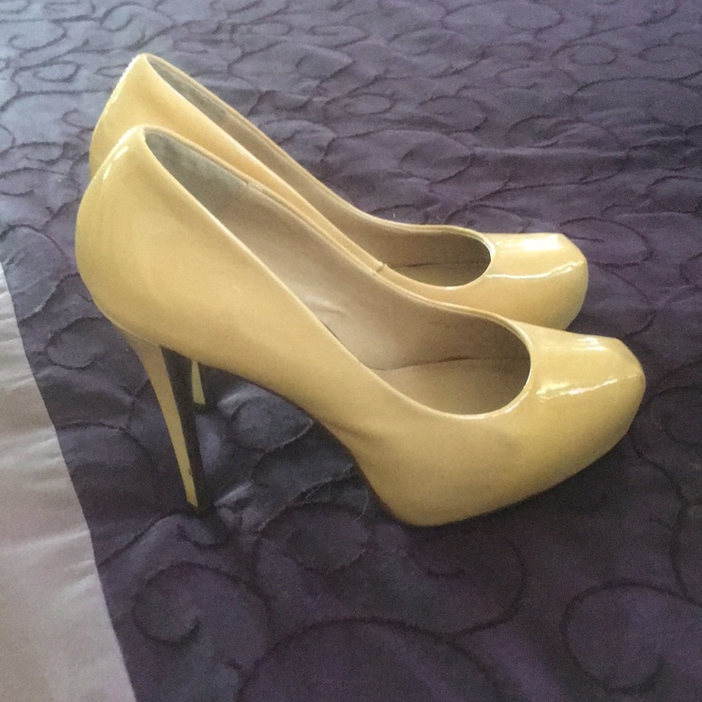 Dress shoes